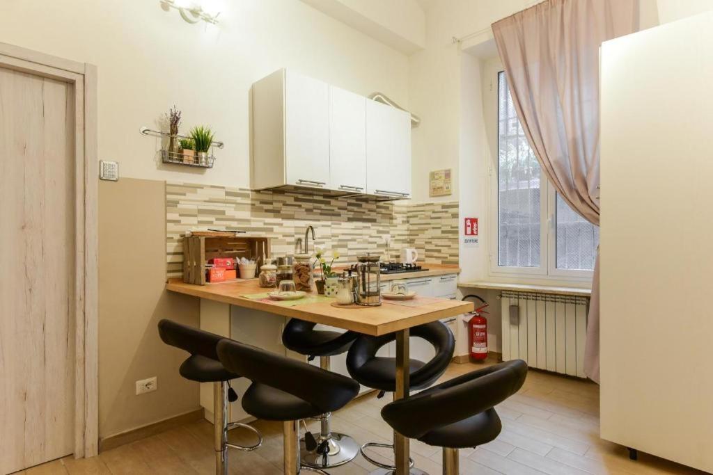 Roma City B&B Exteriör bild